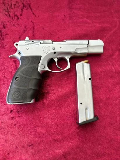 CZ75, B TABANCA,