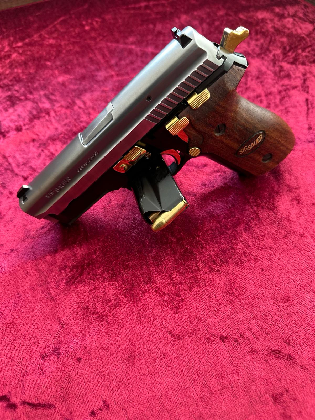 Sig%20Sauer%20P%20229%20Two%20Tone%20SPORT